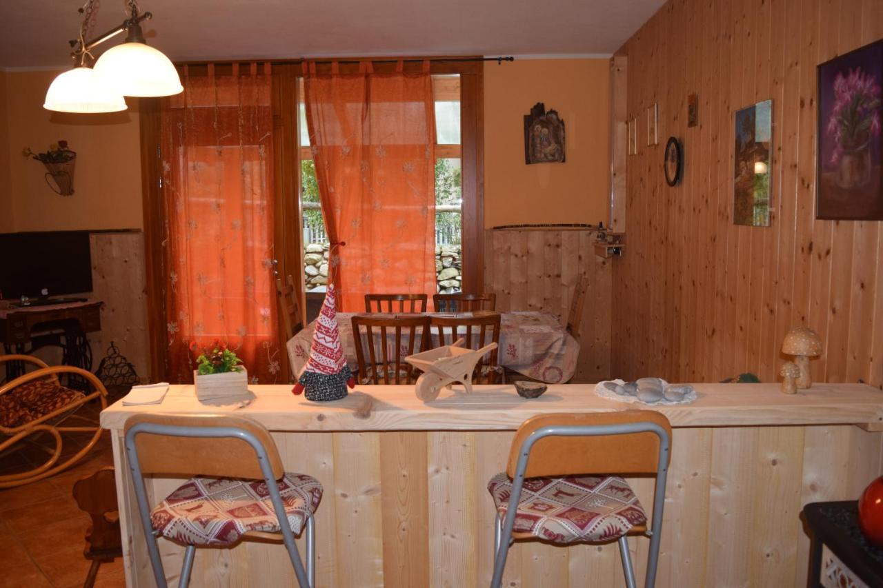ホテル Prato Del Bue San Cassiano  エクステリア 写真