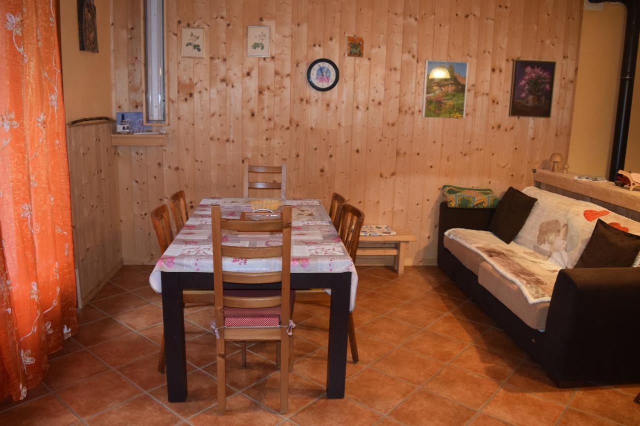 ホテル Prato Del Bue San Cassiano  エクステリア 写真